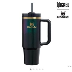 Stanley‎ Wicked Elphaba 30 ounce Quencher Cup NWT